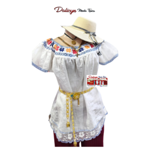 Camisola con trabajos en pajita y punto en cruz